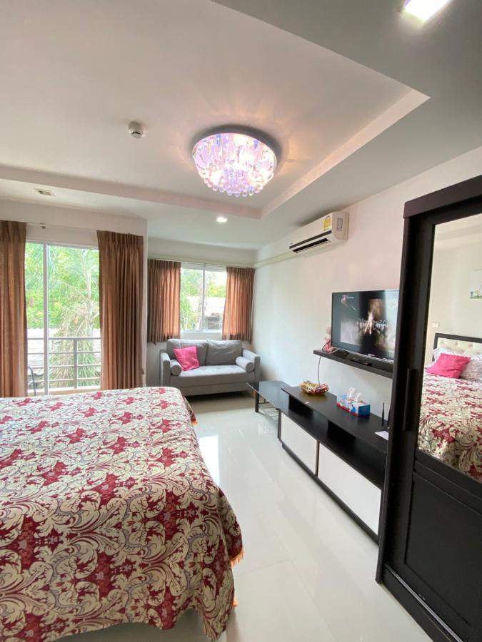 Beach 7 Condo, Pattaya ジョムティエンビーチ エクステリア 写真