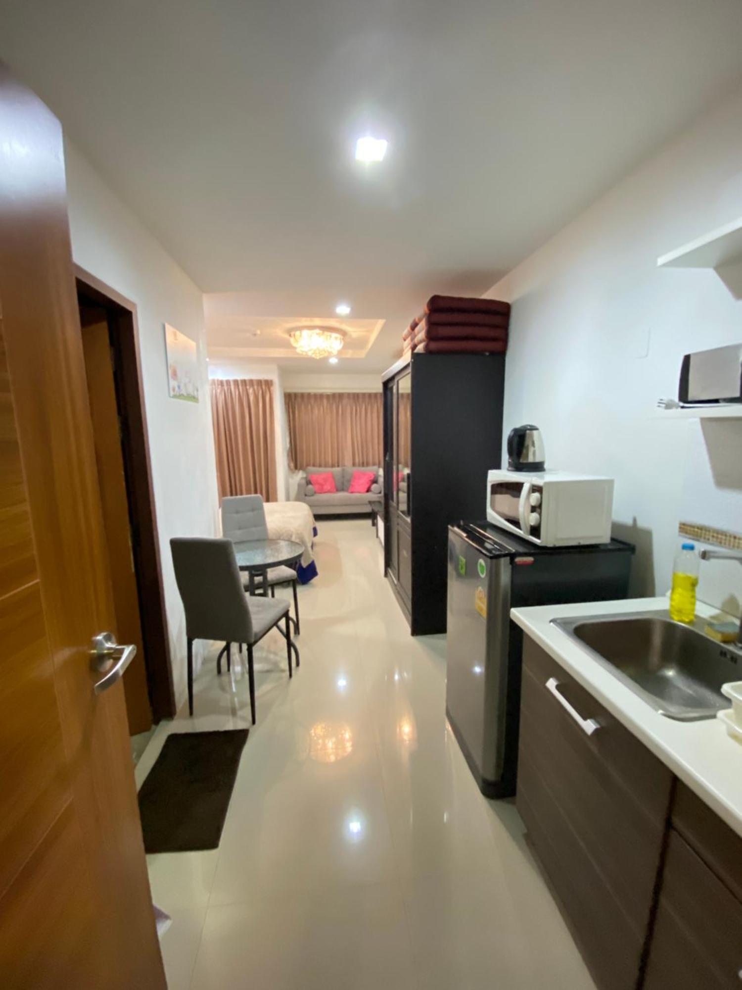 Beach 7 Condo, Pattaya ジョムティエンビーチ エクステリア 写真